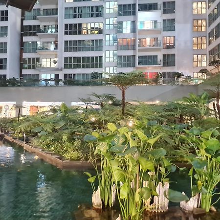 Hostel At Regalia Sky Pool 吉隆坡 外观 照片