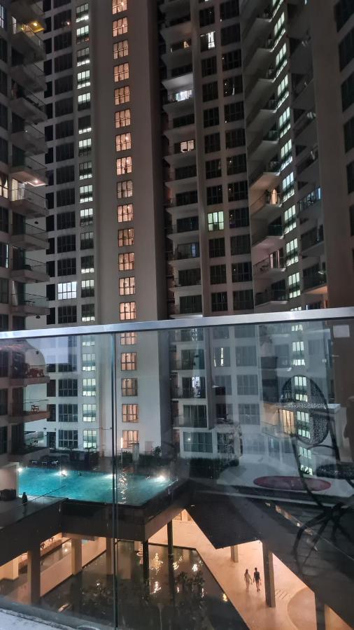 Hostel At Regalia Sky Pool 吉隆坡 外观 照片